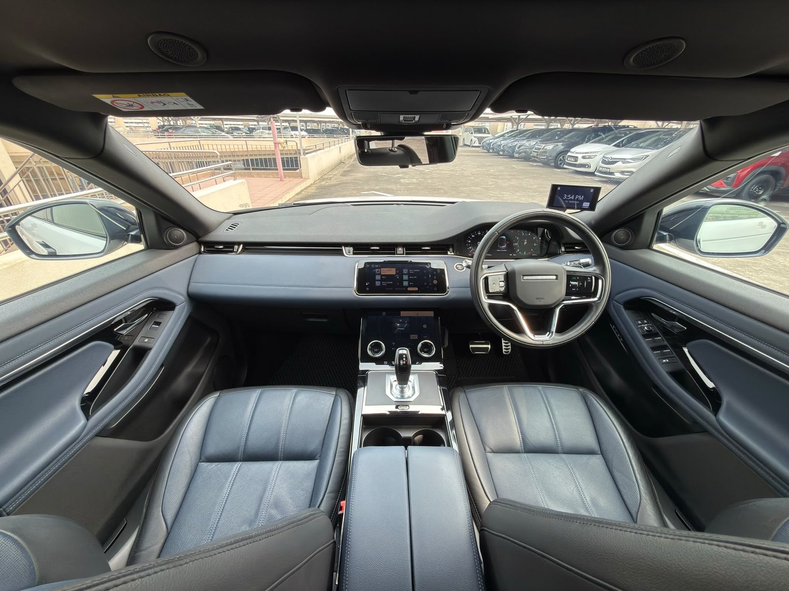 Land Rover Range Rover Evoque P200 R-Dynamic SE photo 6